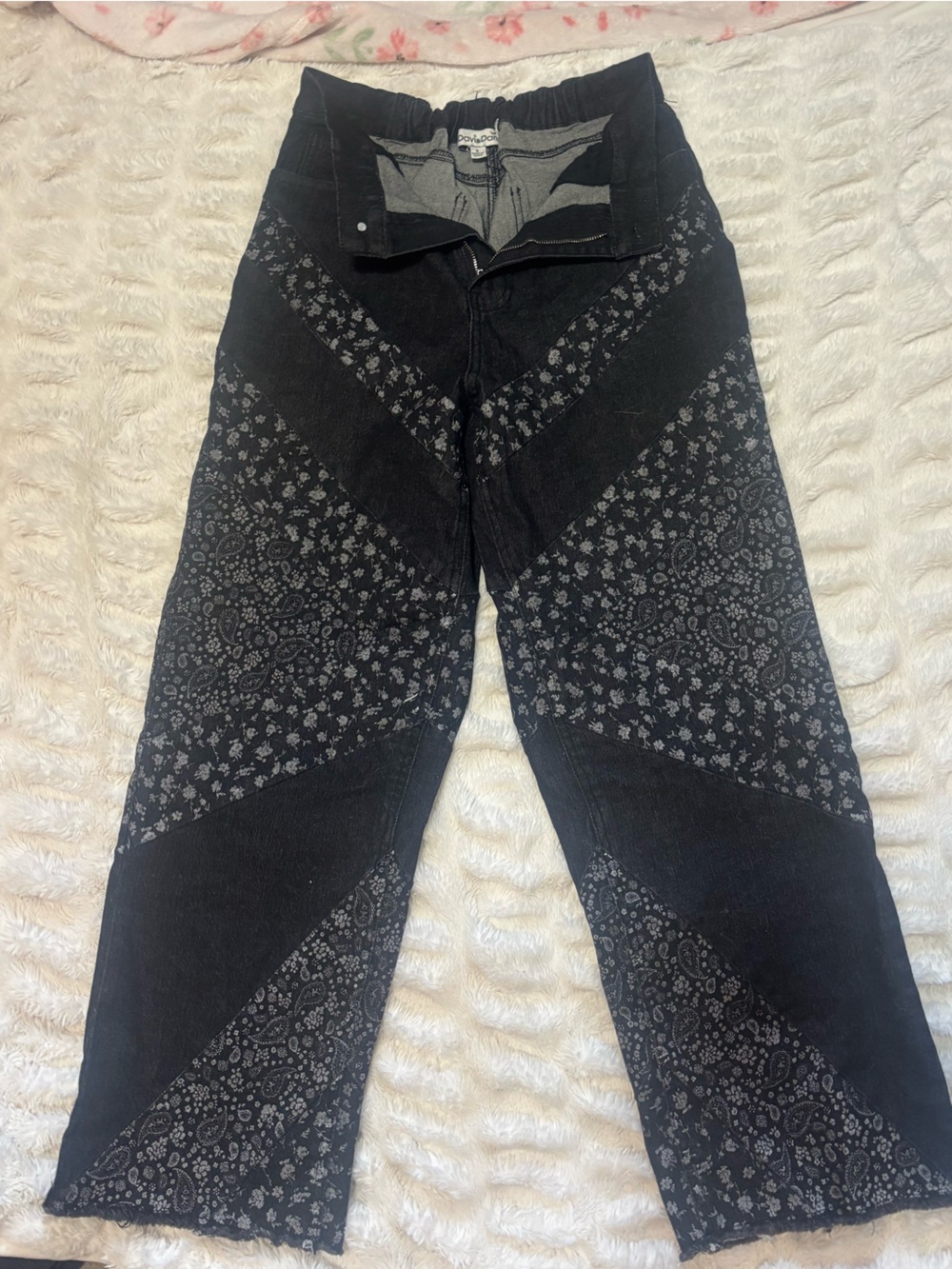 DAVI & DANI Black Floral-Panel Boot Cut Jeans